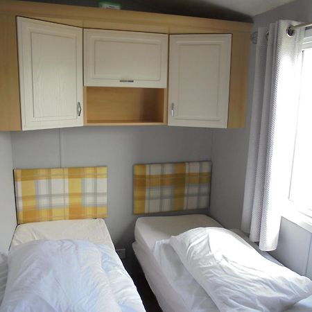 8 Berth On The Chase Hotel Ingoldmells Buitenkant foto